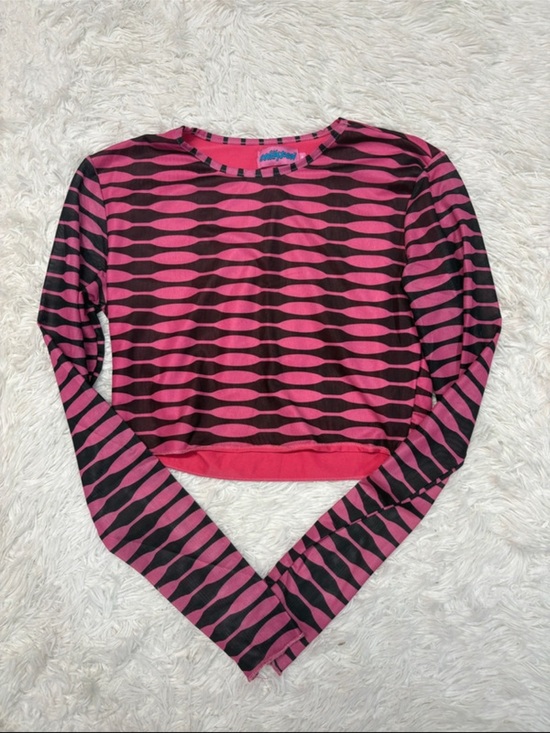 Edikted Tops - Edikted Pink and Black Striped Long-Sleeve Crop Top